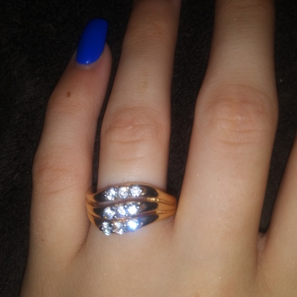 14Kt Gold - Picture 1 of 1